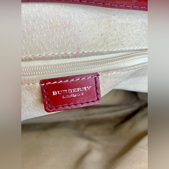 Burberry Tote Tartan Red ~Large - Picture 7 of 12